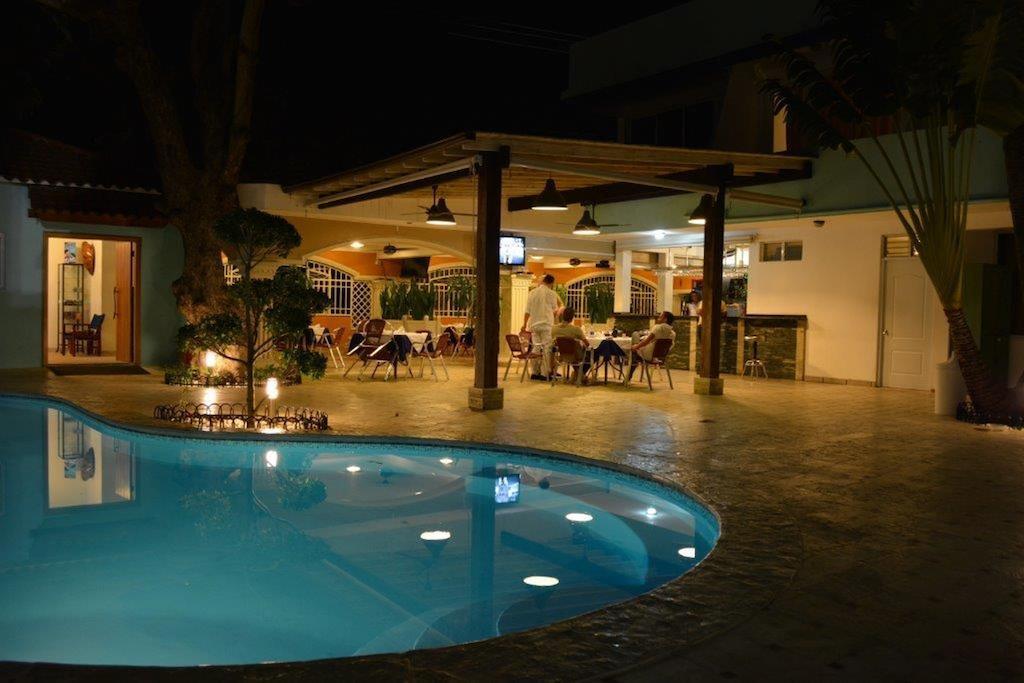 New Garden Hotel Sosúa Exteriör bild